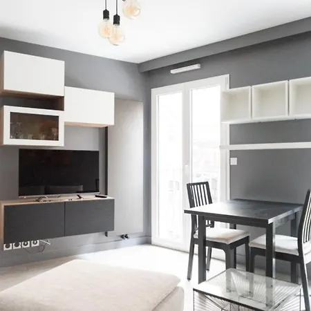 Modern Flat Near Notre Dame De *